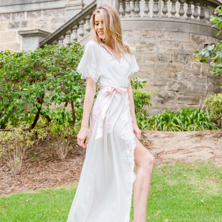 Bridal & bridesmaid robes
